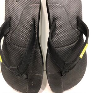 Black Flip Flop Sandals size 8